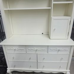 Beautiful Dresser and hitch