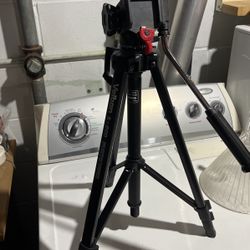Tripod 