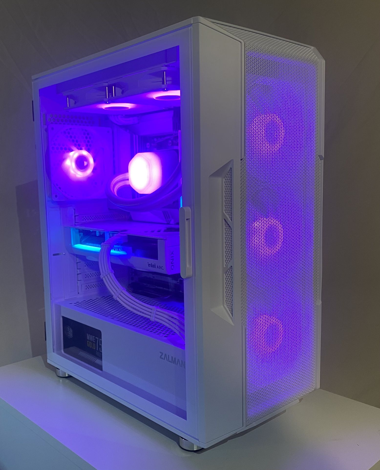 Ryzen 5 7600X/ Intel Arc B580 12gb White Build