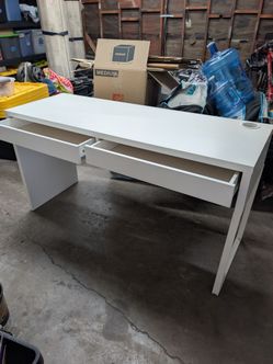 White Desk with Two Drawers