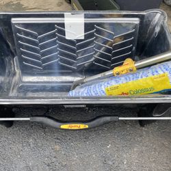 28 Inch Roller Tray And Frame N Roller.