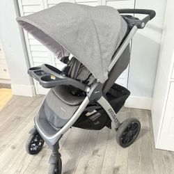 Chicco Bravo Sistema de viaje Trio 3 en 1, cochecito de plegado rápido Bravo con asiento y base de automóvil infantil KeyFit 30, asiento de automóvil 