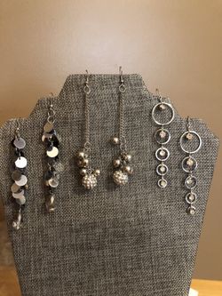 3-Set of earrings