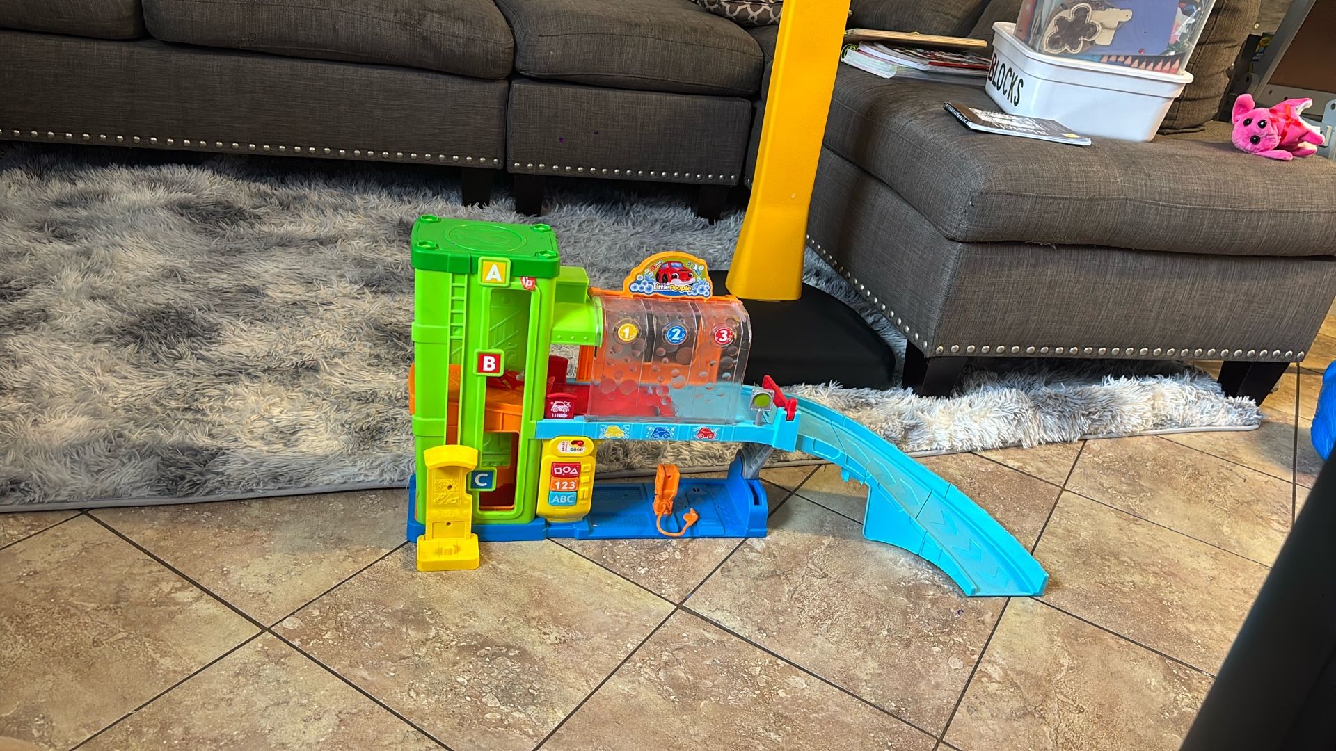 Little People Car Wash