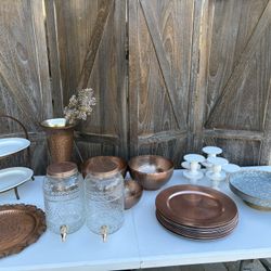 Copper Entertaining & Event Decor Lot – Chargers, Bowls, Dispensers, Cake Stands – 