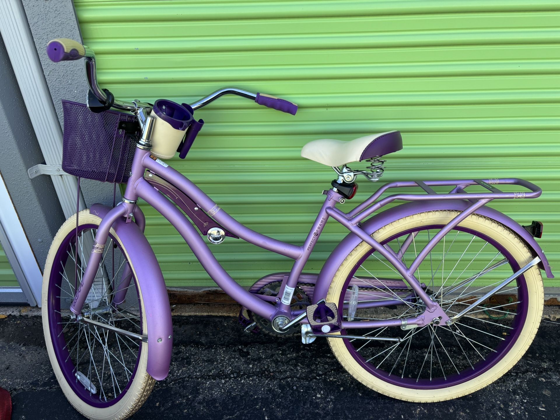 Huffy 24 Inch Nel Lusso Cruiser Bike