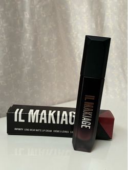 IL MAKIAGE Infinity Long-Wear Matte Lip Cream