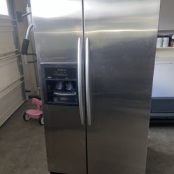Kitchen Aid Refrigerator 