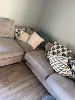 Sectional sofa