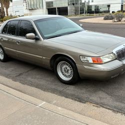 2002 Mercury Grand Marquis