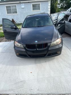 BMW 328i