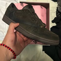 Air Jordan 1 Travis Scott Velvet Brown 