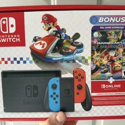 Nintendo Switch Mario Kart 8 Bundle