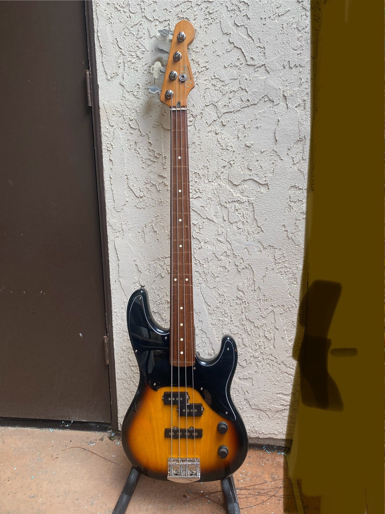 Fender Precision Special Cowpoke-made in Mexico