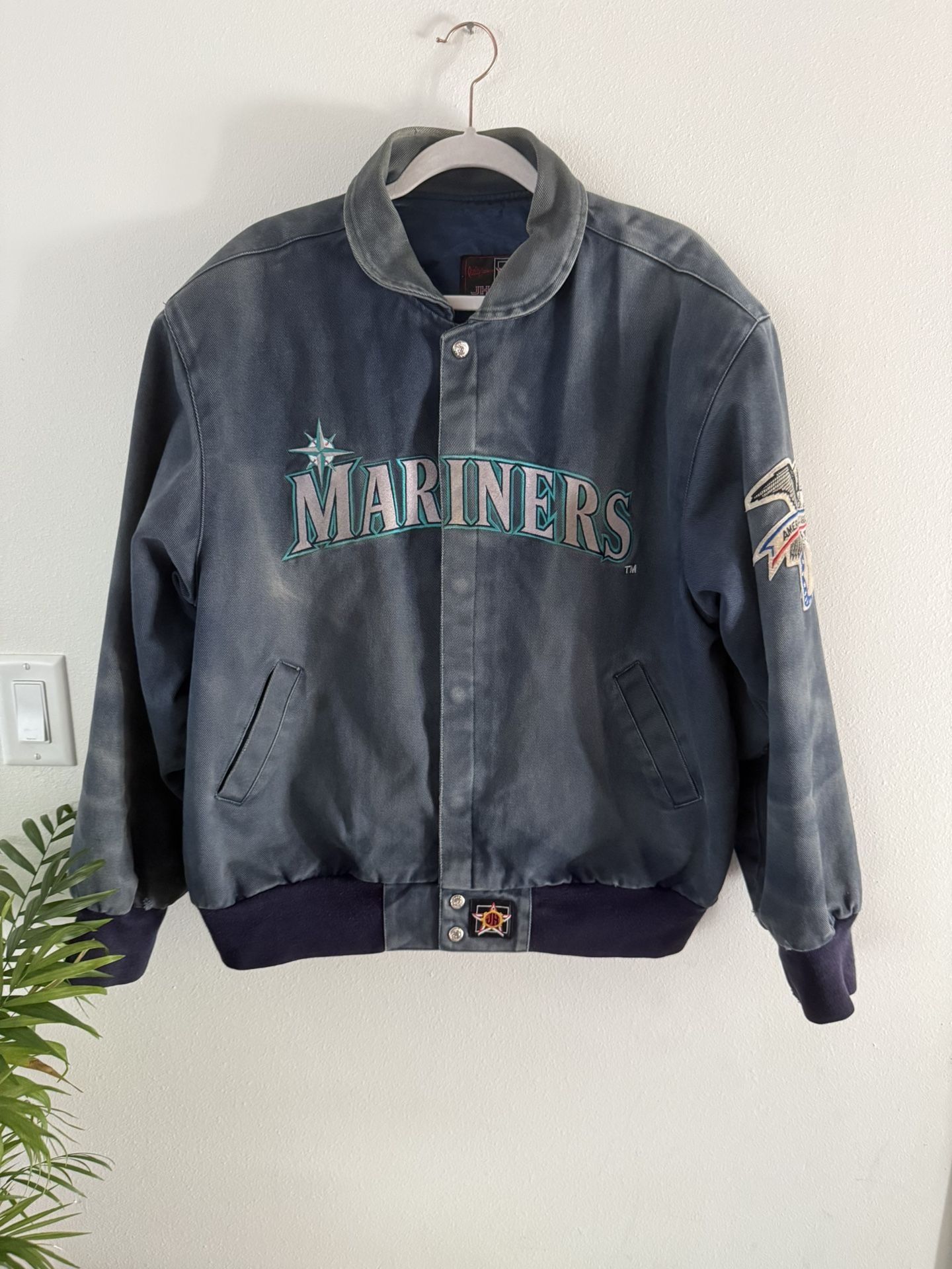 Vintage Mariners Size Large All Star Jacket!