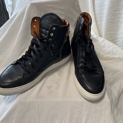 The Belmondo High is skillfully handcrafted in Tuscany, Size 13 