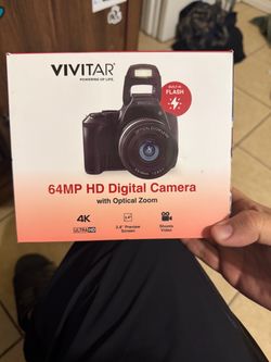 Digital Camera