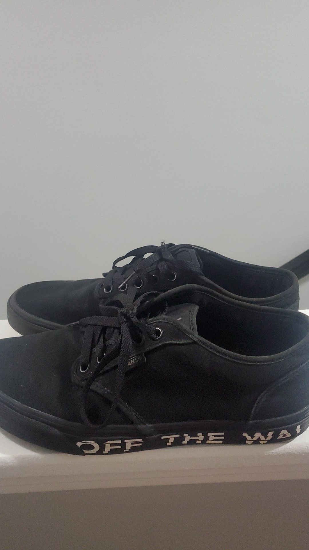 Van's size 9 mens