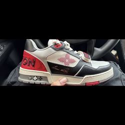 Lv Sneakers