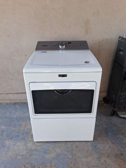 GAS Dryer maytag