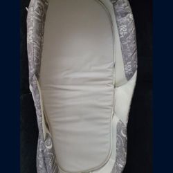 Baby Co Sleeper / Snuggle NEST
