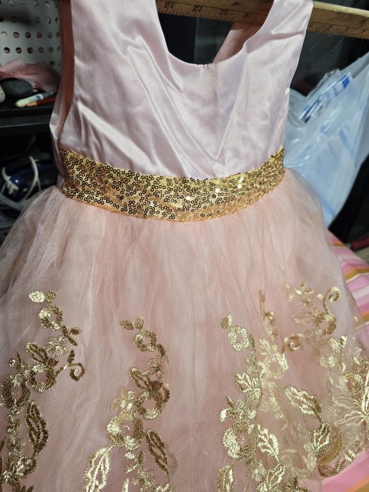 Dress Size 2t With Shoes