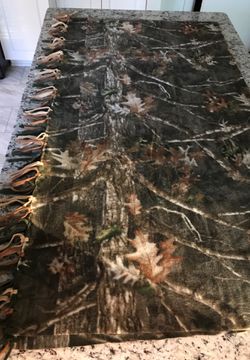 Handcrafted fleece blanket 5’ x 6’ Camo leaves trees