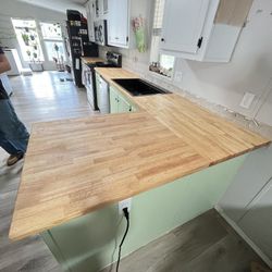 Butcher Block Wood . Counter Tops 
