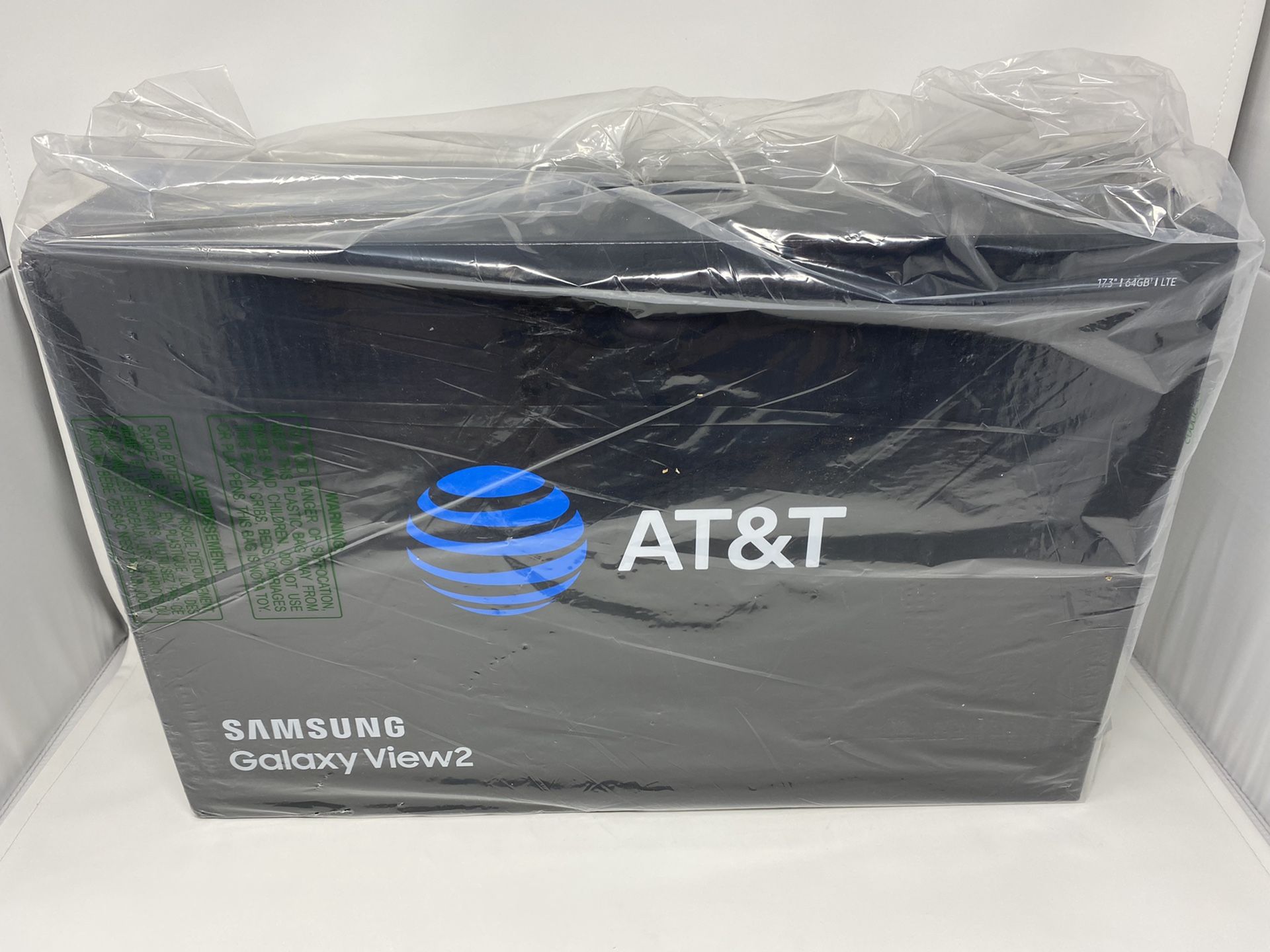 Samsung Galaxy View 2 (2019) 64GB, Wi-Fi + Cellular (AT&T), 17.3in - Dark Gray