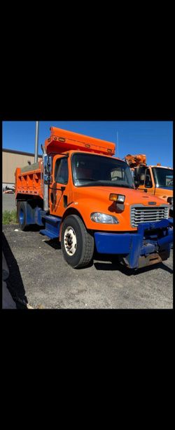 2014 Freightliner Truck