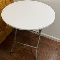 2-Foot Small Round Granite White Plastic Folding Table ( please follow my page all brand new )