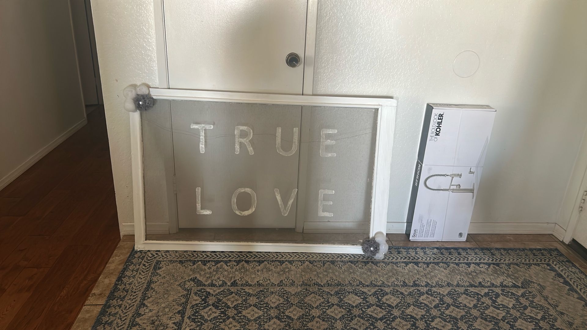 Frames/Sign Decorations