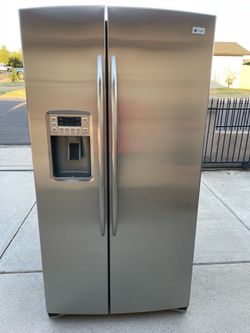 Refrigerator GE Stainless Steel