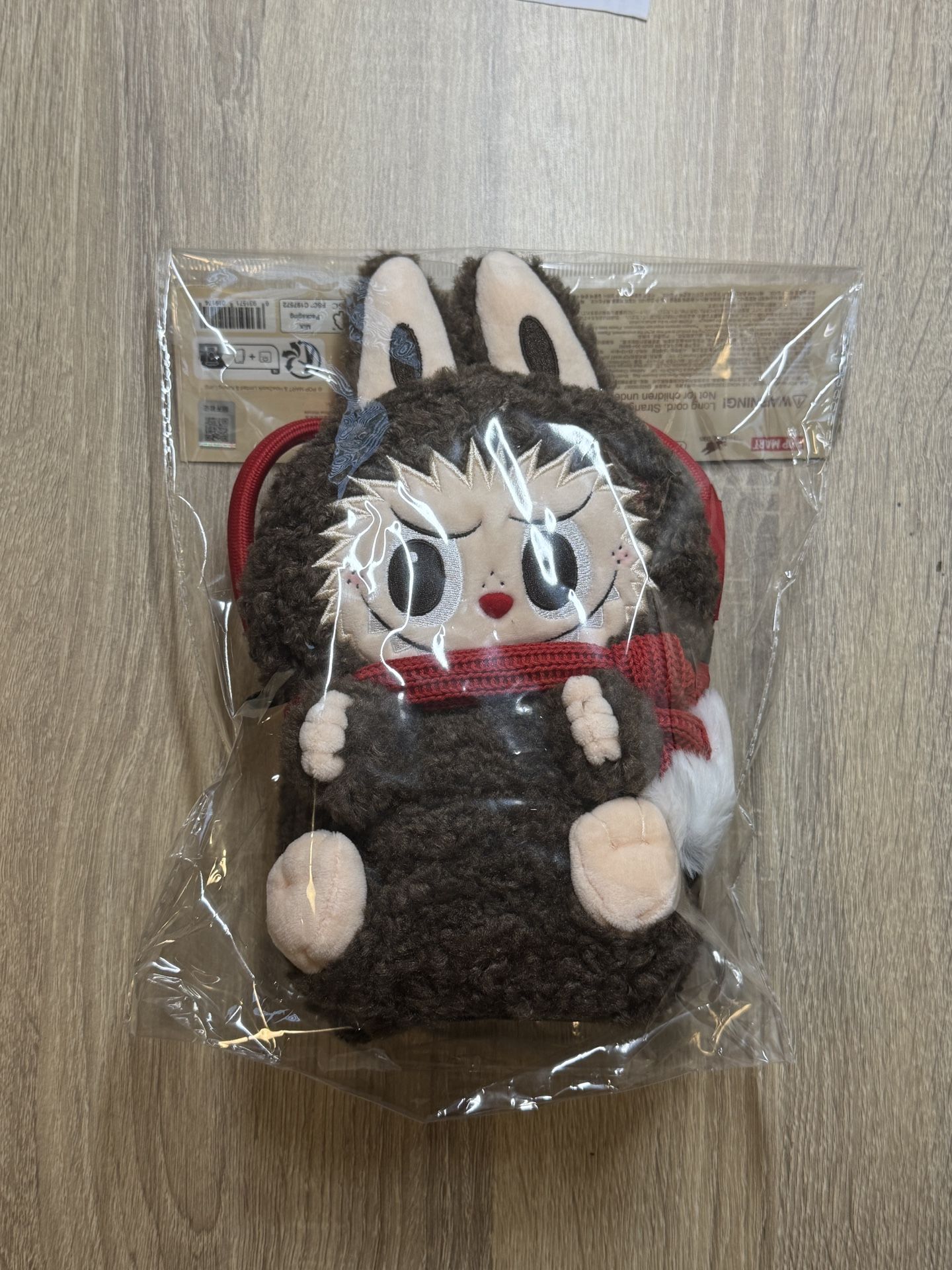  Pop Mart Labubu: The Monsters - Classic Series Plush Doll Shoulder Bag 