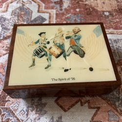 Vintage The Spirit Of 76 Musical Box