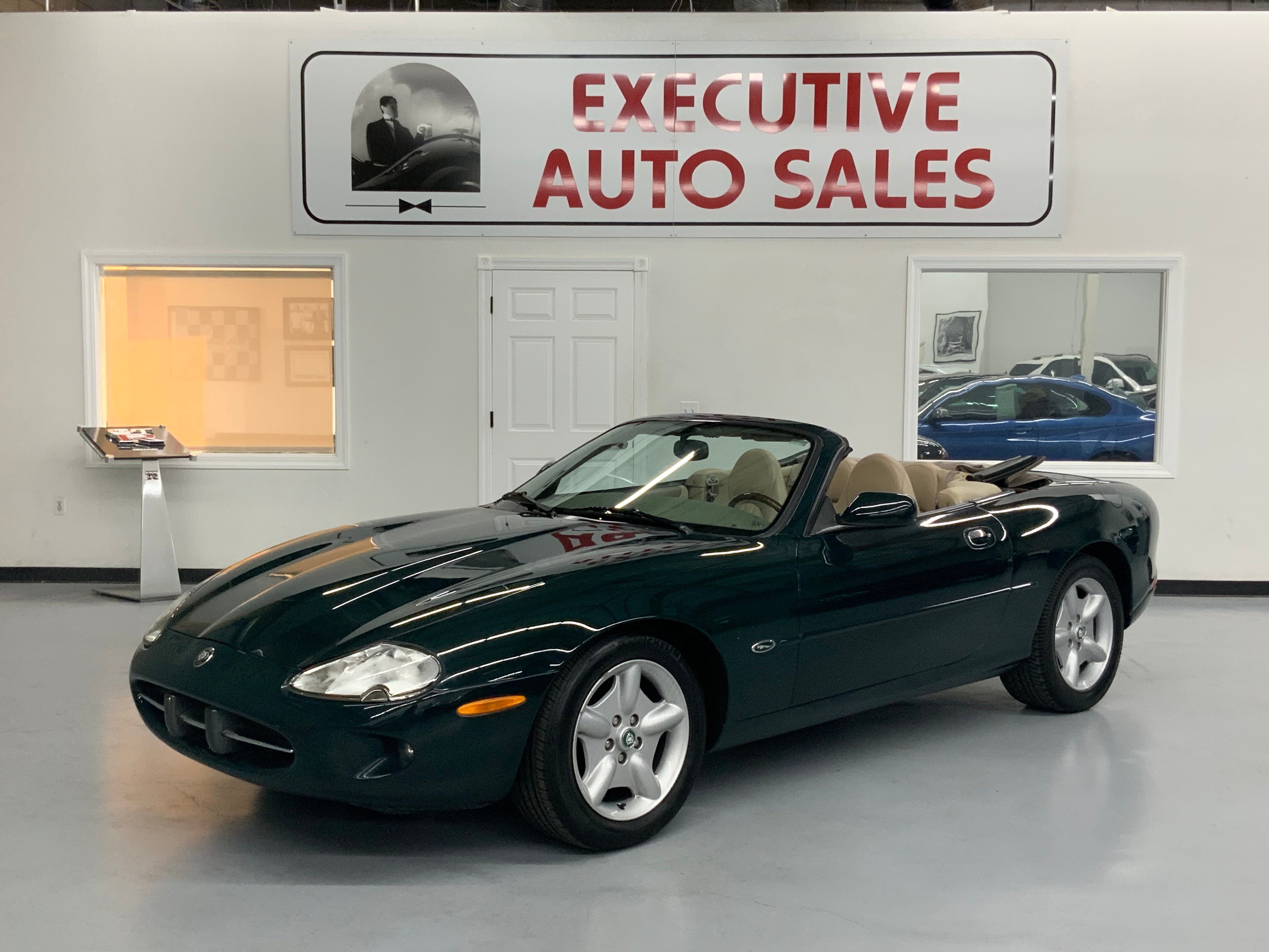 1998 Jaguar XK8