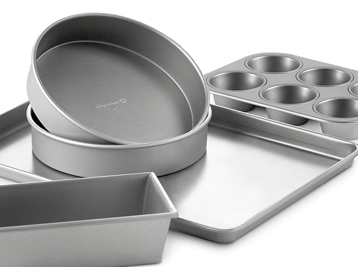 NEW - Calphalon Classic Bakeware 5-Piece Nonstick Bakeware Set