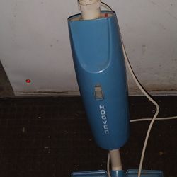 Vintage Hoover Upright Stick Vacuum Works! Brand New Filter And Have Backup Filters