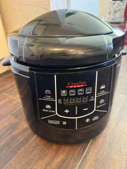 *NEW* Never Used Pressure Cooker