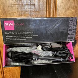 Style House Big Volume Ionic Hot Brush