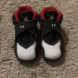 Jordan 8 Retro 