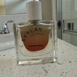 Skylar Sun-kissed Dahlia Eau De Parfum