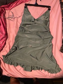 Bathing suit dress style