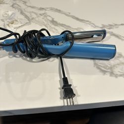 Nano Titanium Flat Iron 1 1/2