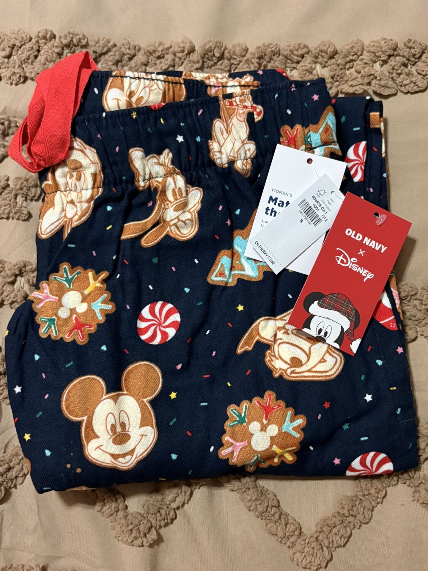 Old Navy X Disney Christmas Pajama Pants- Small