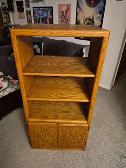 Shelf/cabinet