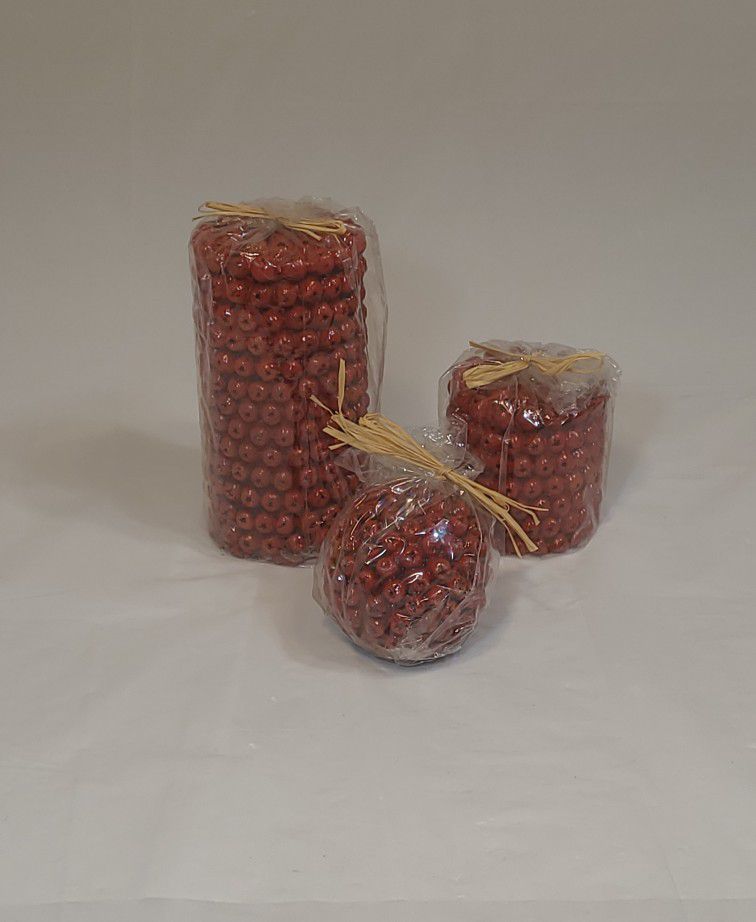Fall Autumn Harvest Red Berries Set of 3 Candles- Home Decor- NWTS