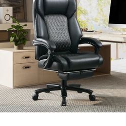 New In Box Oversized Office Chair
