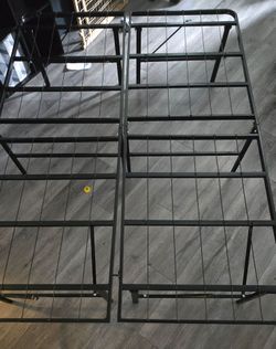 Metal bed frame Full