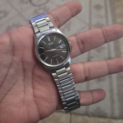Watch like new $60